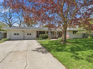 1114 Miami Rd, Niles, MI 49120