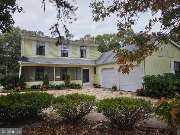 814 Berrywood Ln, Galloway, NJ 08205