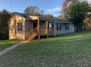 424 Robertsville Rd, Oak Ridge, TN 37830
