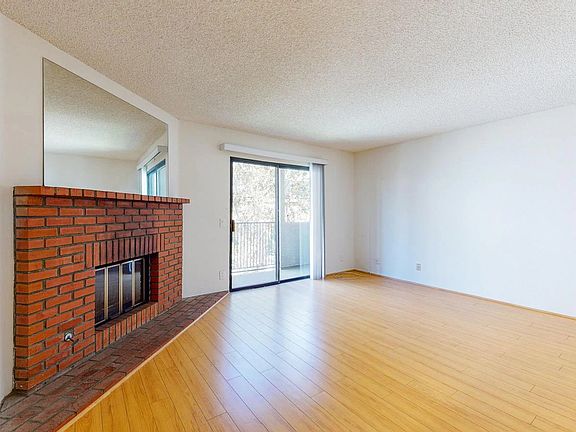 3rd image of 10743 Lawler St #11
