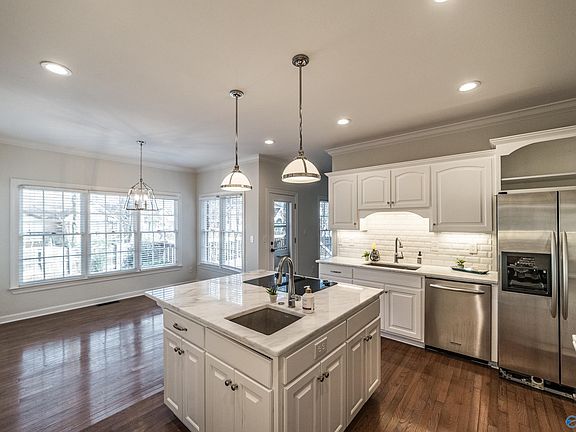 5th image of 14003 Randamere Dr SE