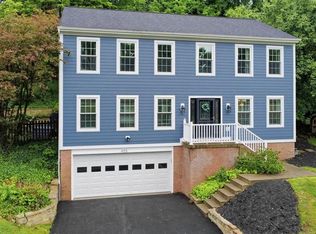 455 Monmouth Dr, Cranberry Township, PA 16066