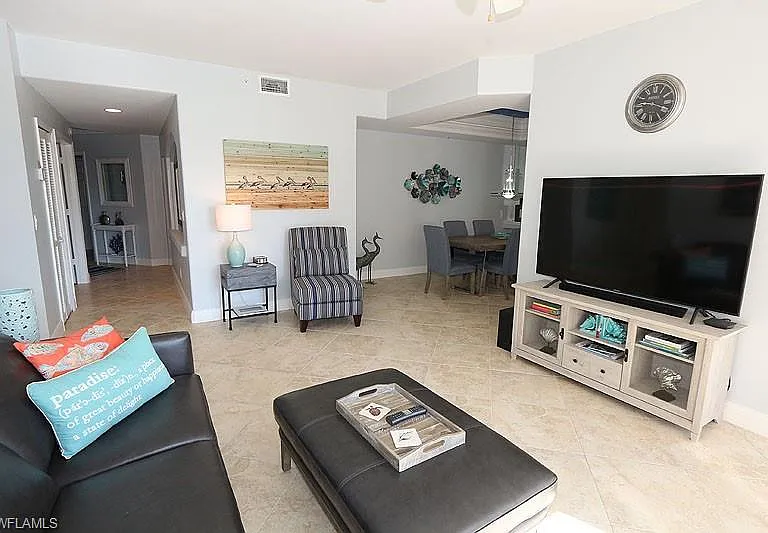 2110 Arielle Dr #103 — Photo 3