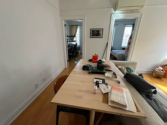 Rented by Voro, LLC | media 4