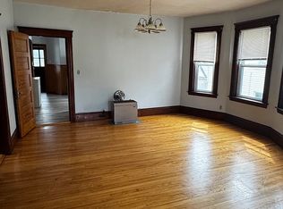 10 Rena St, Worcester, MA 01604