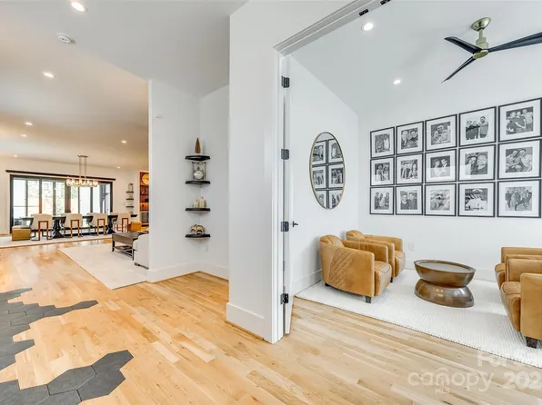 805 19th St, Charlotte, NC 28205