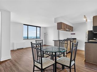 600 E 8th St APT 8H, Kansas City, MO 64106