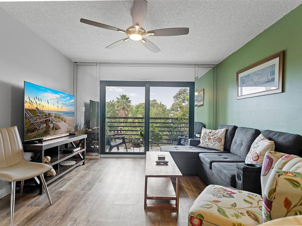 1st image of 10442 Sunrise Lakes Boulevard #207