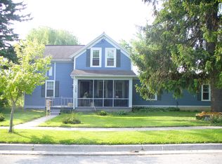 617 W Harper St, Whitewater, WI 53190