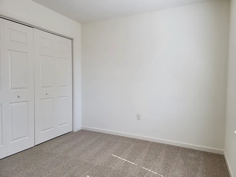5206 Brook Dr — Photo 17
