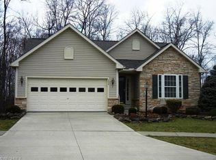 892 Rustic Ct, Brunswick, OH 44212