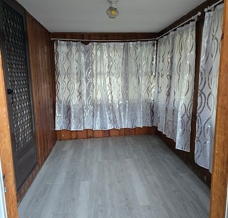 4th image of 267 Highland Ave #1