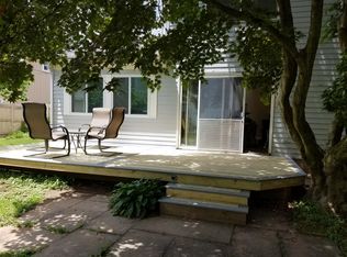 24 Carpenter St, Milford, NJ 08848