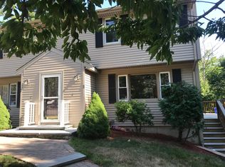 5 Sharlene Ln, Plainville, MA 02762