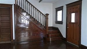 2nd image of 218 S Main St