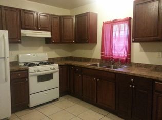65 Tyler St #1, Troy, NY 12180
