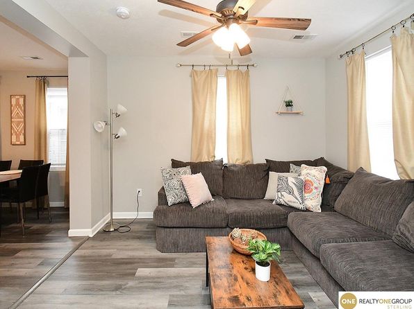 omaha-nebraska-118753261 picture