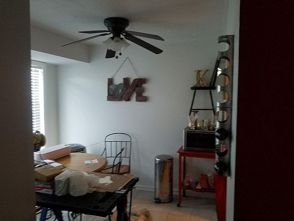 4th image of 2212 Country Club Dr APT 24