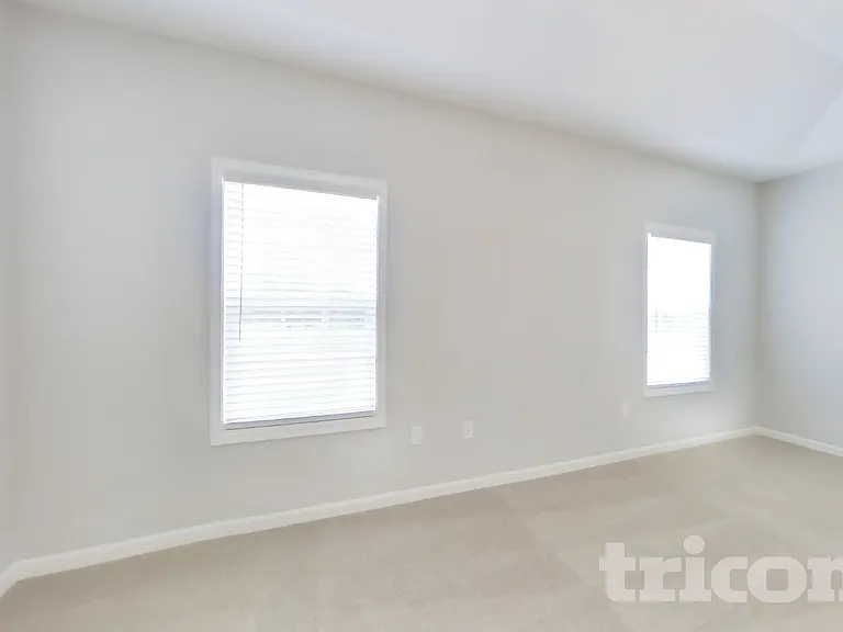 929 Stokewood Pl — Photo 8