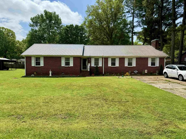 3059 McAllister St, Milan, TN 38358