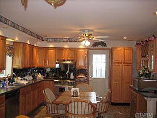 3rd image of 70 Lambert Ave