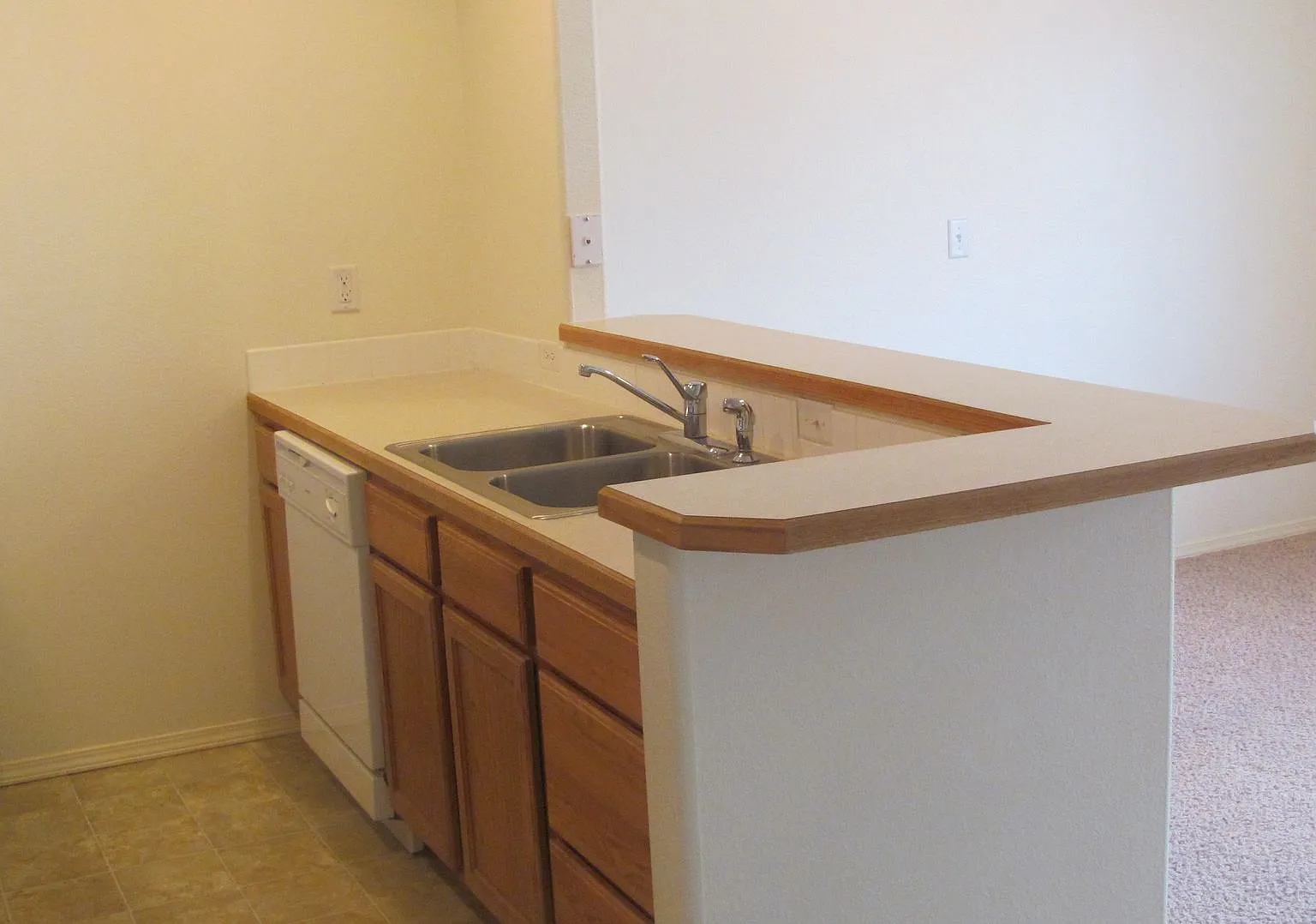 Desert Manor 4 — Photo 3