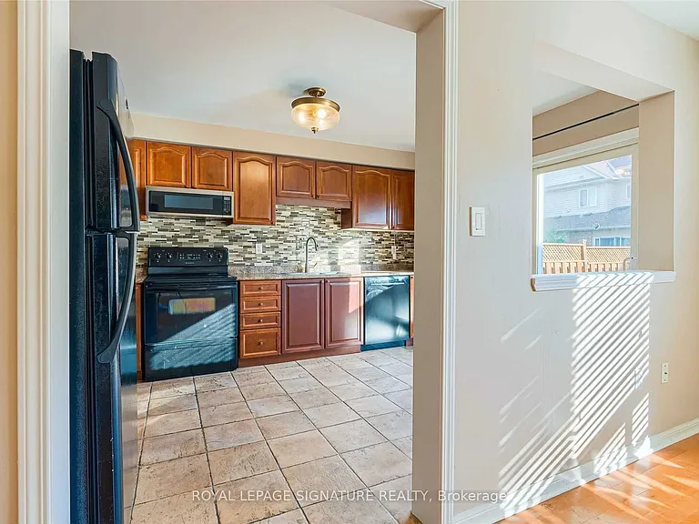759 Edwards Ave — Photo 12