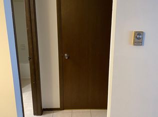 5113 N East River Rd UNIT 2M, Chicago, IL 60656