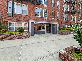 50-15 39th Street