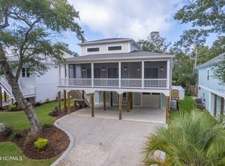 103 NW 29th St, Oak Island, NC 28465