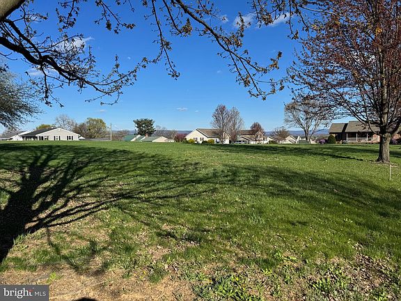 3rd image of 1761 Leedy Dr