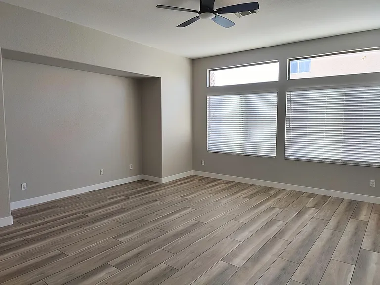 7426 Hunting Lodge Ave — Photo 3