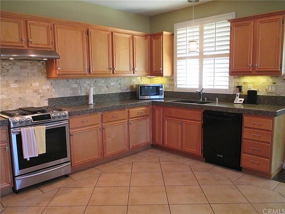 4th image of 1515 N Elderberry Ct