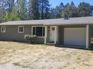 4180 New Hope Rd, Grants Pass, OR 97527