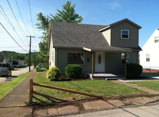 201 Westwood Ave, Masontown, PA 15461