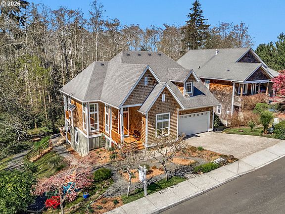 2nd image of 2270 Skyline Dr
