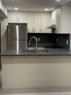 930 Silversmith Dr #BASEMENT — Photo 4