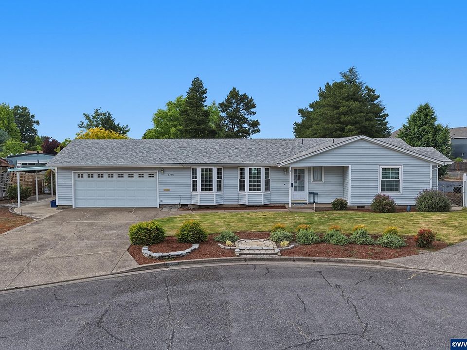 1st image of 1305 Mulberry Dr