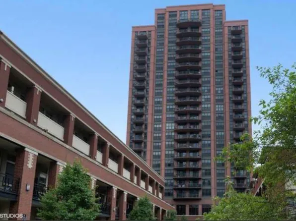 330 N Jefferson St APT 1806, Chicago, IL 60661
