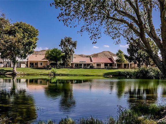5th image of 2819 Country Club Dr