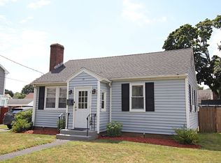 13 Saint Anns Ave, Peabody, MA 01960