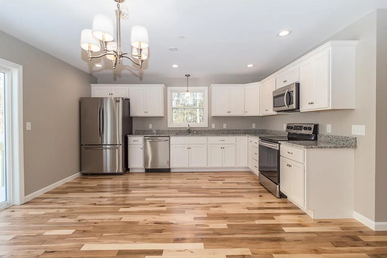 3 bed, 1600 sqft, $2,600 — Photo 1