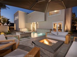 3242 Falkland Cir, Huntington Beach, CA 92649