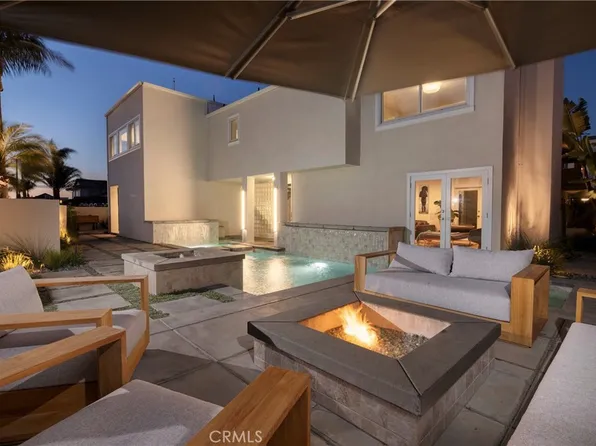 3242 Falkland Cir, Huntington Beach, CA 92649