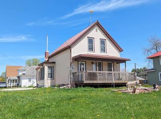 613 W Main St, Waukon, IA 52172