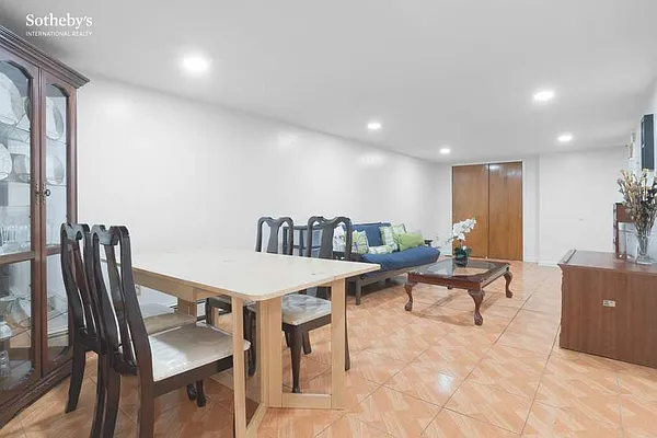 Rented by Sotheby's International Realty | media 15