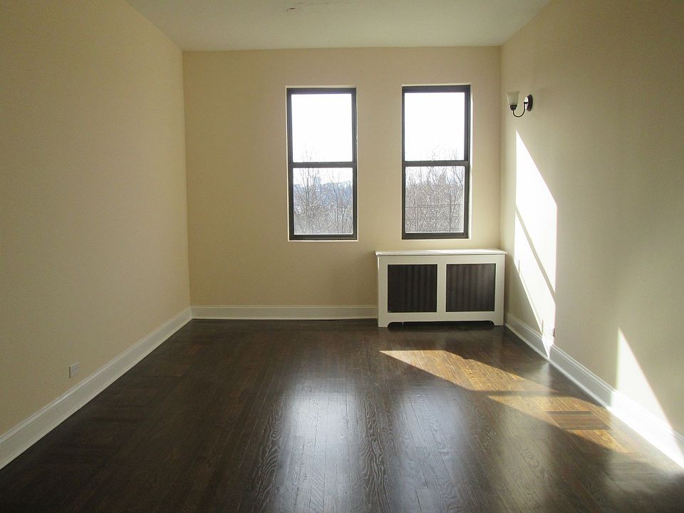 1st image of 221 Seaman Ave APT F9