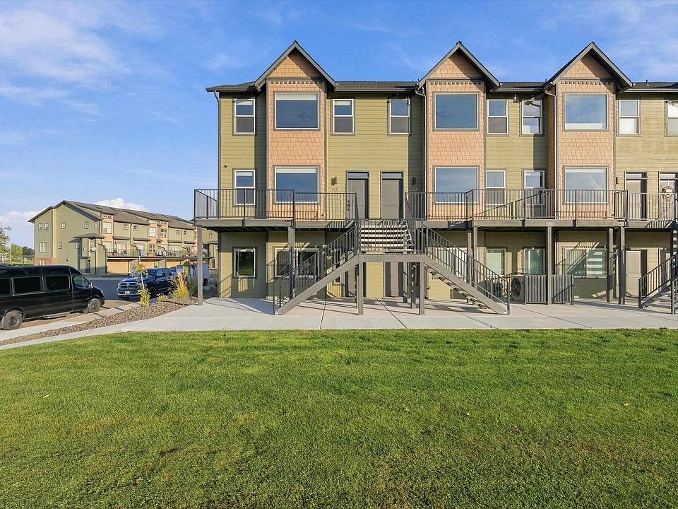 1st image of 355 Columbia Point Dr