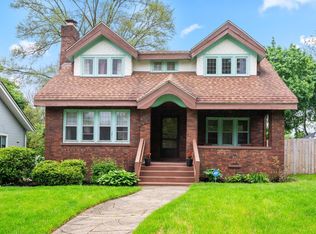 180 Cherokee Rd, Pontiac, MI 48341