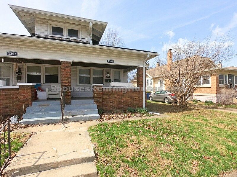 1st image of 1304 N Linwood Ave